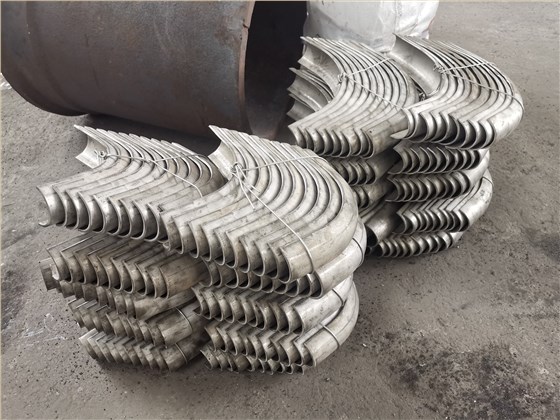 低再区域直管段防磨瓦