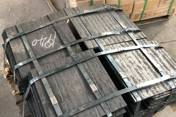 如何获取埋弧焊耐磨板厂家电话[江河]